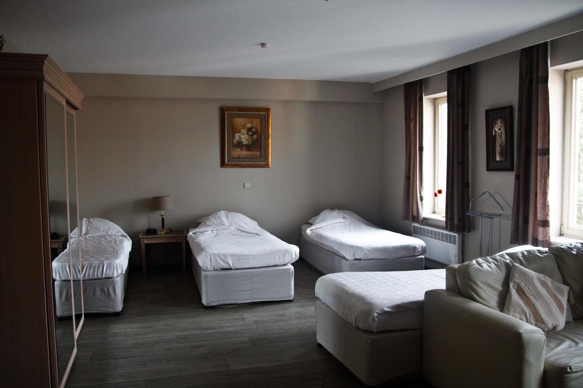Ambassador Apartment Antwerp